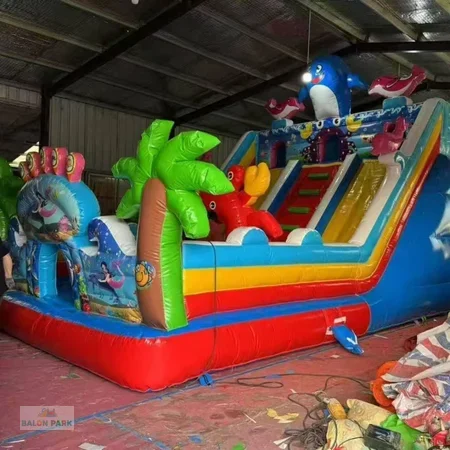 Robot Şişme Oyun Parkı