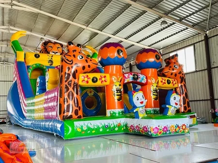 Şişme Aslan Oyun Parkı