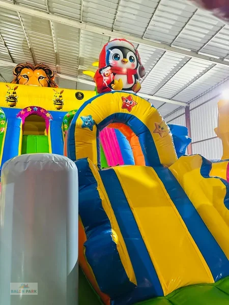 Şişme Aslan Oyun Parkı