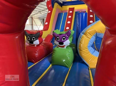 ŞİRİNLER TEMALI ŞİŞME OYUN PARKI