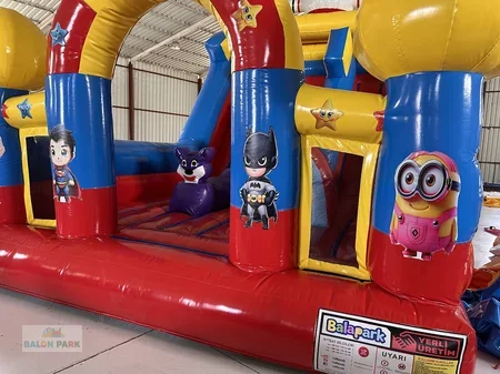 Şişme Robot Kaydıraklı Oyun Parkı 