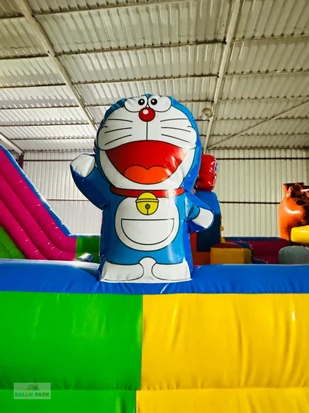 Zürafa Temalı Oyun Parkı