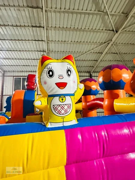 Zürafa Temalı Oyun Parkı